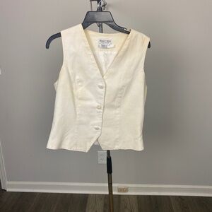 Off White Vest - Size 12